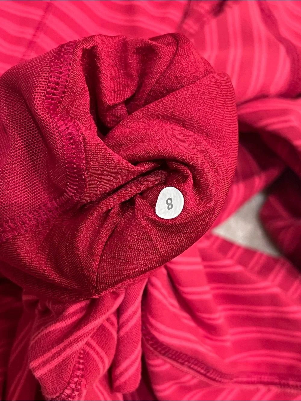 EUC Lululemon Think Fast Stripped Pullover Running Long Sleeve Top size 8